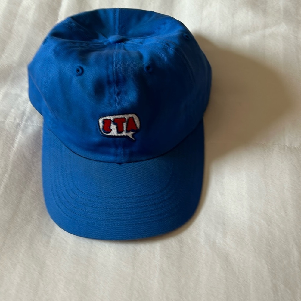 Baseball cap.